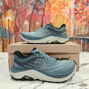 Topo Athletic Ultraventure 4 Stone Grey Womens Size 8.5 Trail Running Hiking